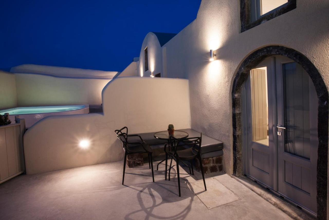 Cupola Suites Oia  Exterior photo