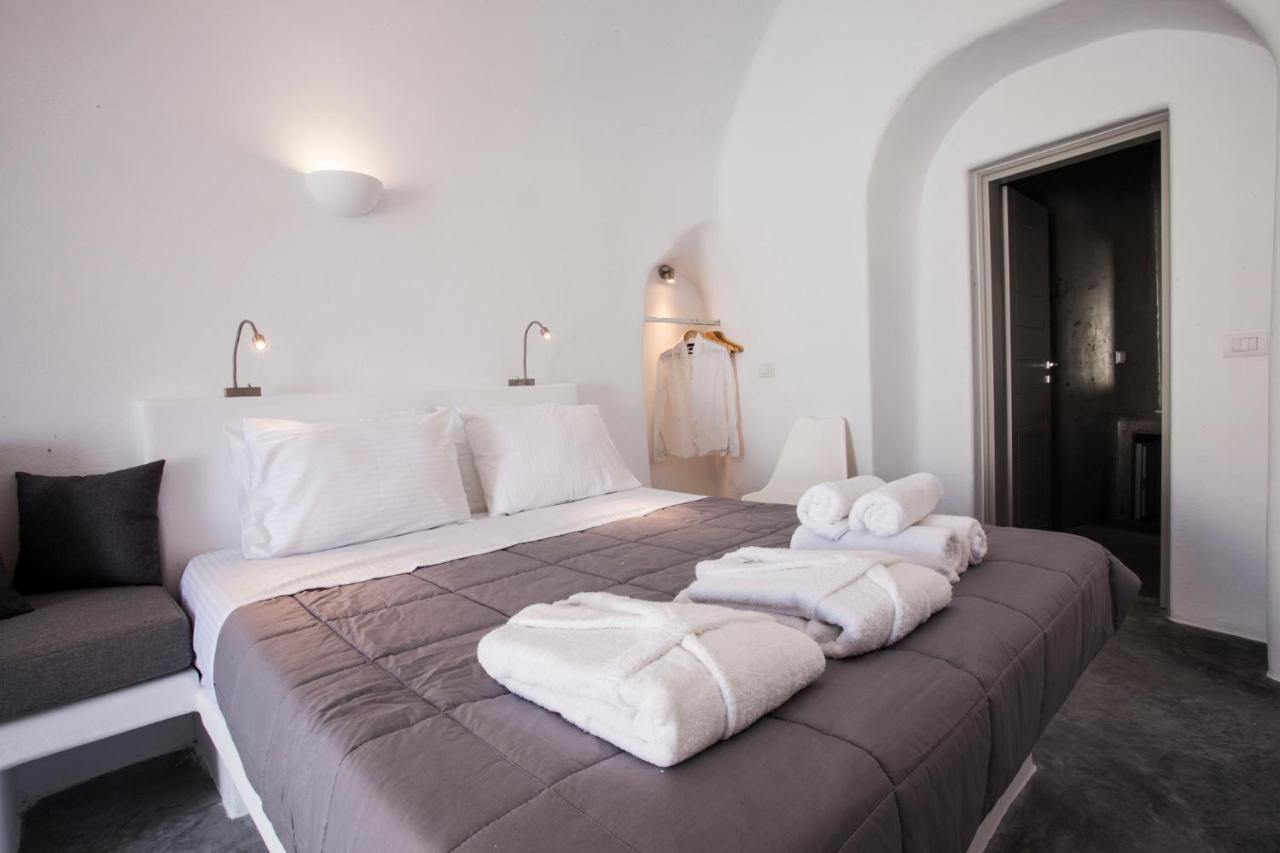 Cupola Suites Oia  Exterior photo